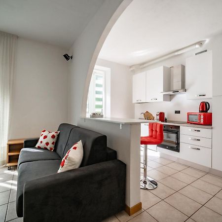Dolce Teresa Apartment Mandello del Lario Esterno foto
