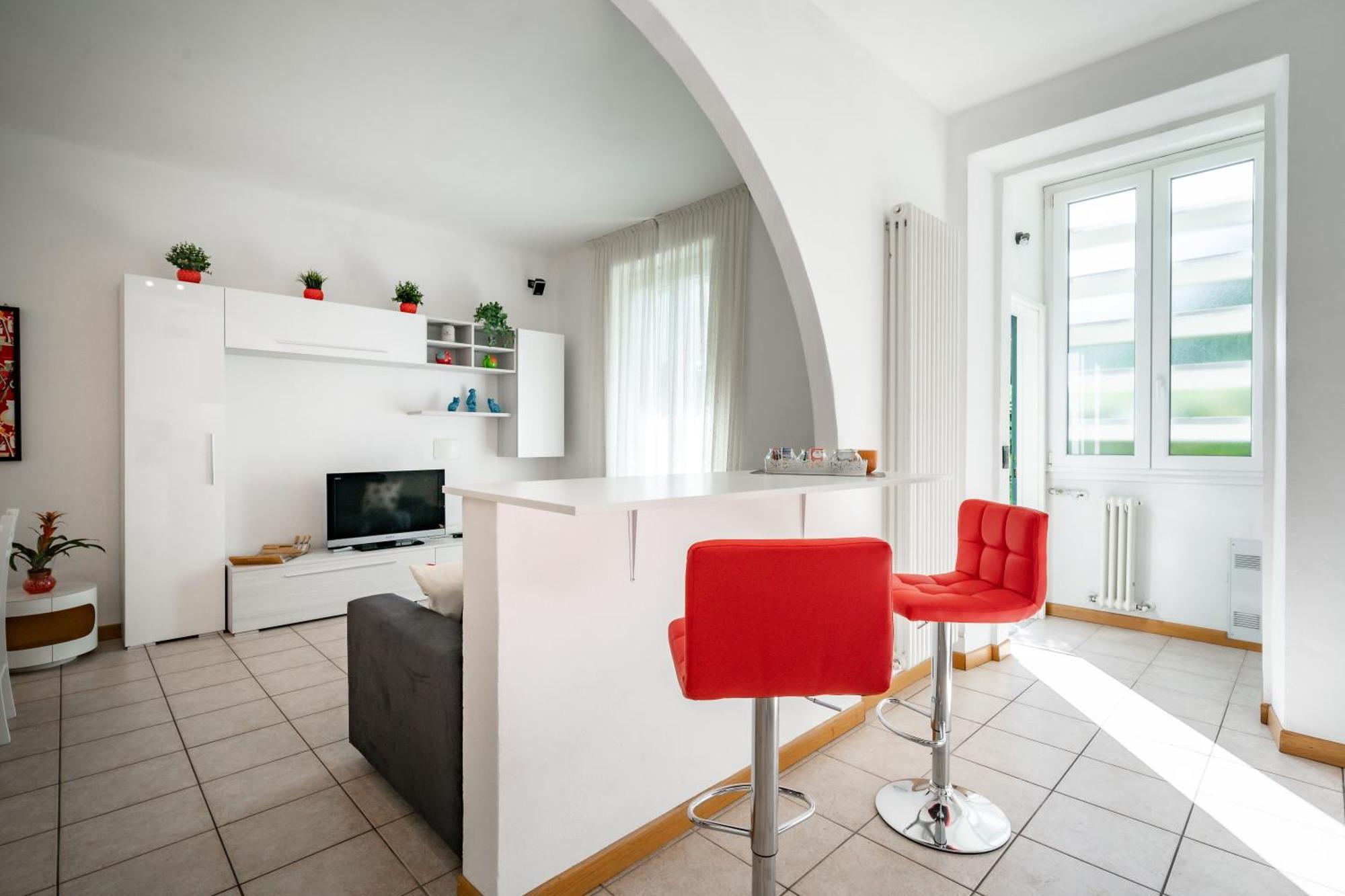 Dolce Teresa Apartment Mandello del Lario Esterno foto