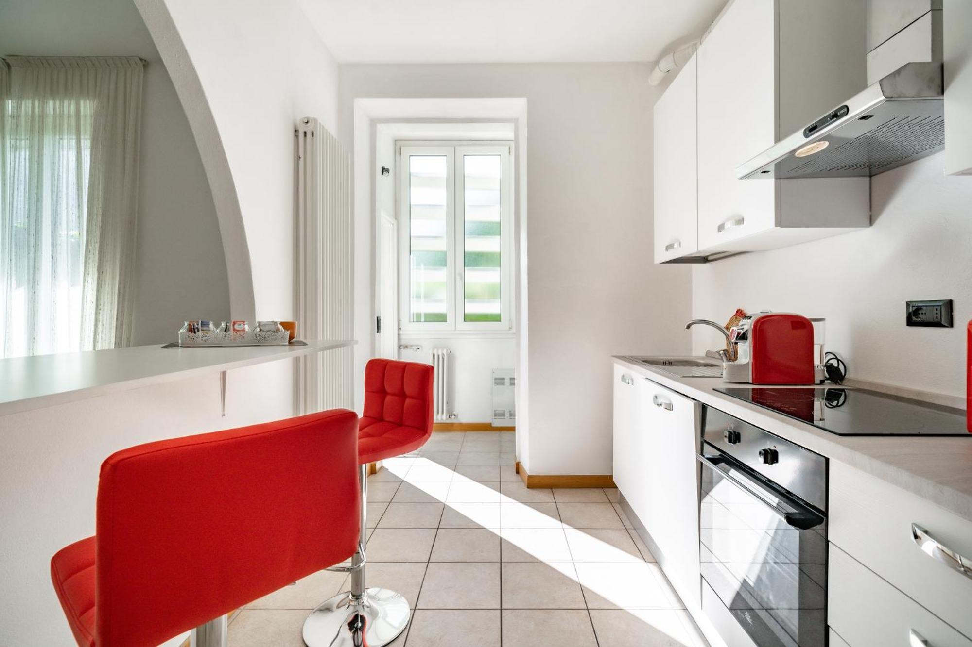 Dolce Teresa Apartment Mandello del Lario Esterno foto